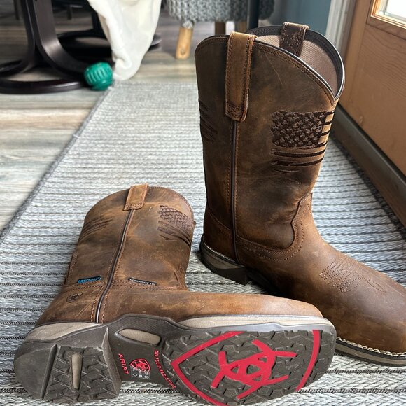 Ariat Leather Cowboy Boots - Picture 5 of 6